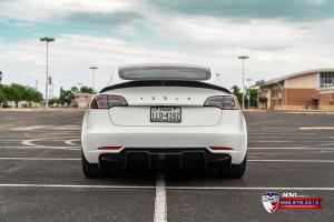 Tesla Model 3 by EVS Motors on ADV.1 Wheels (ADV5.0 FLOWSPEC) 2020 года 